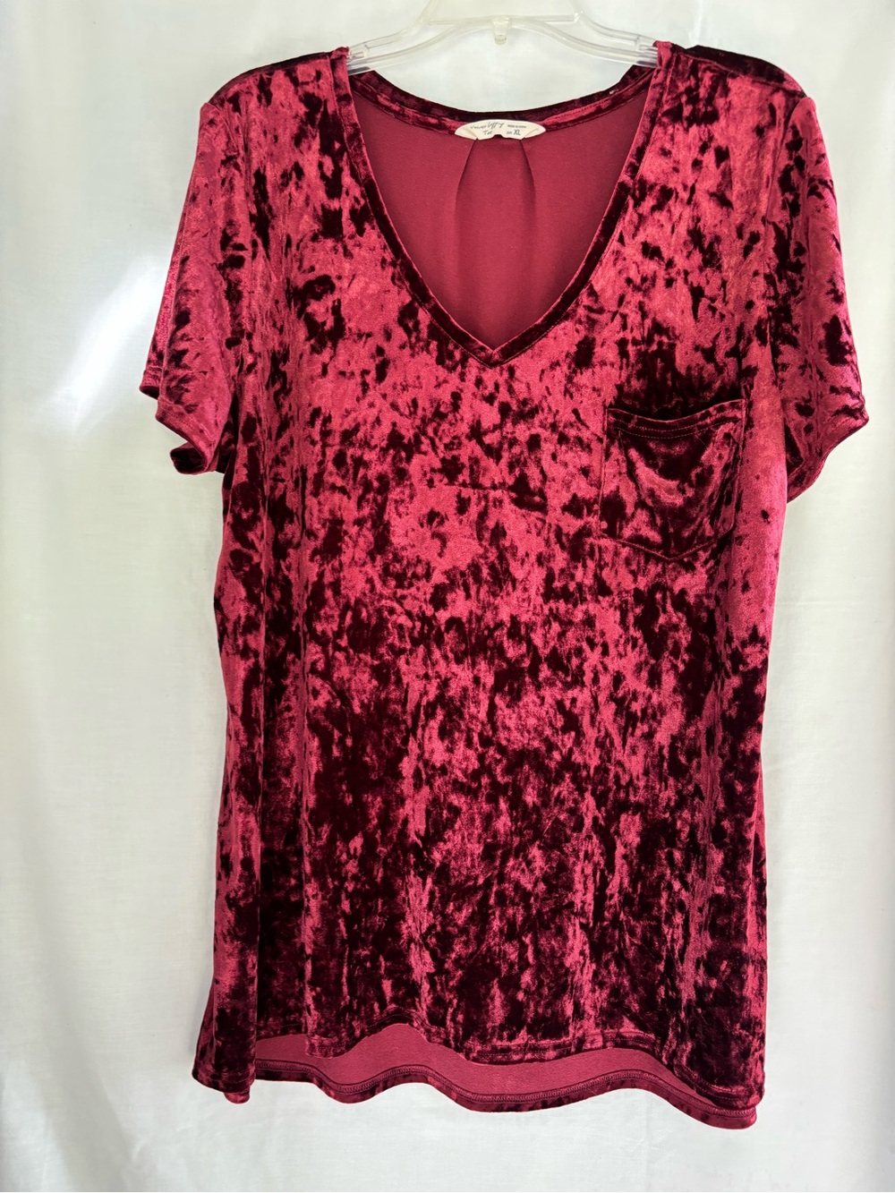 Velvet Crushed V-Neck Pocket Tee - Wine